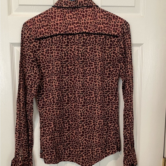 SCOTCH & SODA LEOPARD PRINT BUTTON UP SHIRT - Picture 4 of 9
